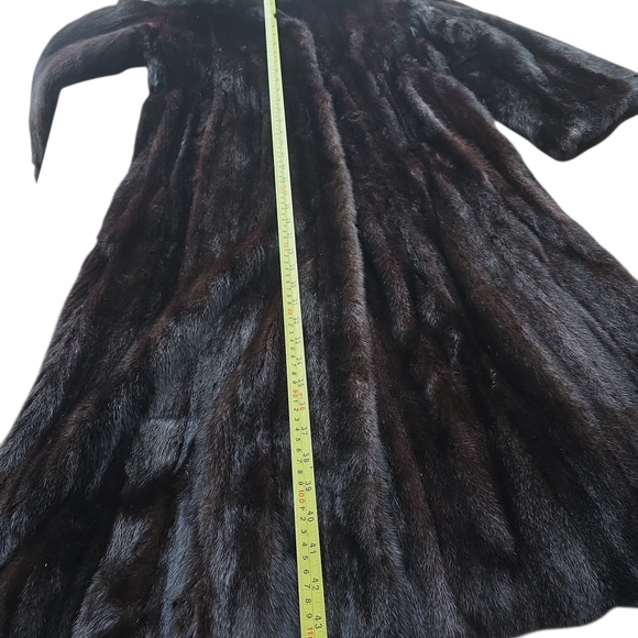 Vintage Black/Brown Mink Long Jacket - Picture 8 of 16